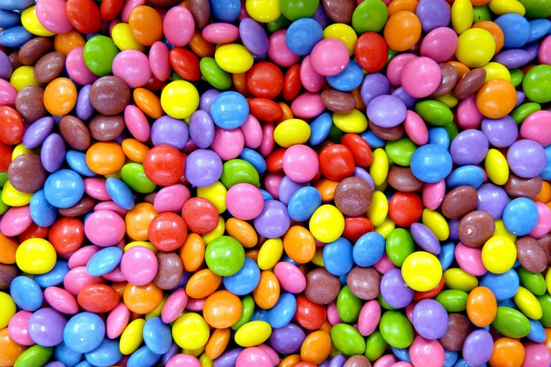 confiserie-SPERACEDES-min_smarties_confectionery_lenses-1150911